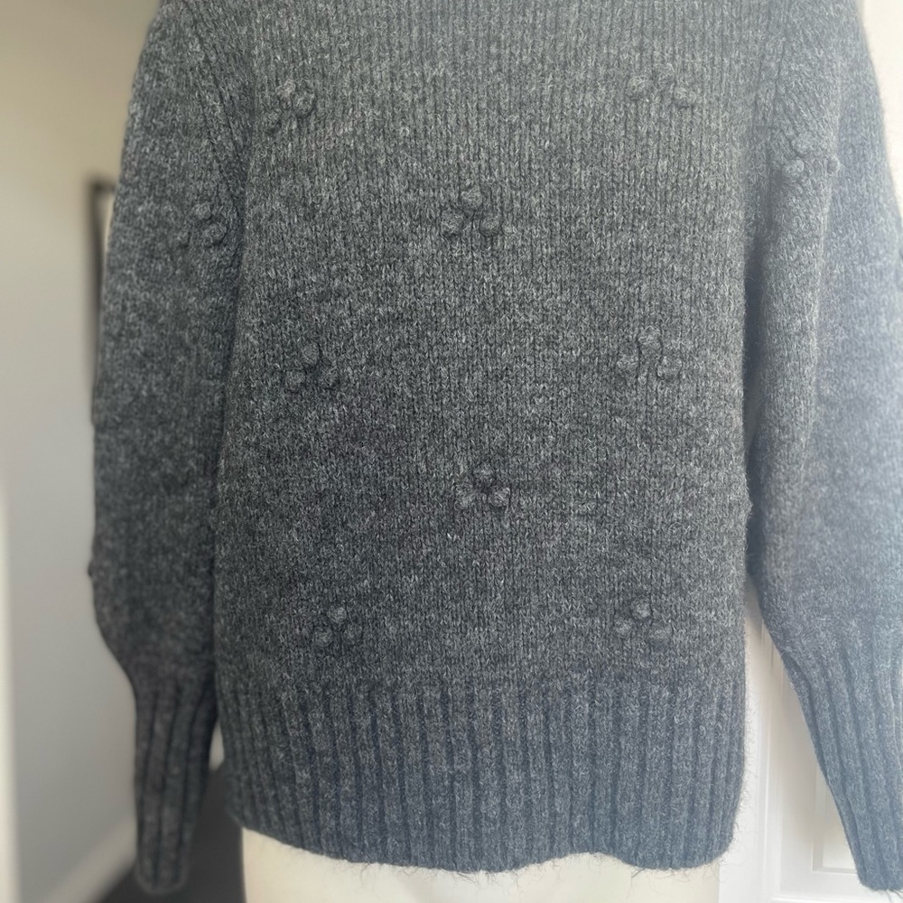 Gap size small grey wool sweater with knobby details